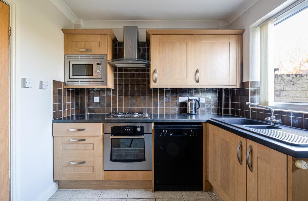 George Harrison'S Former 3Bed Home In Liverpool Speke Buitenkant foto